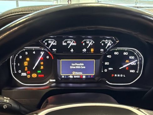 Used 2022 GMC Sierra 1500 SLT w/ SLT Premium Plus Package image 29