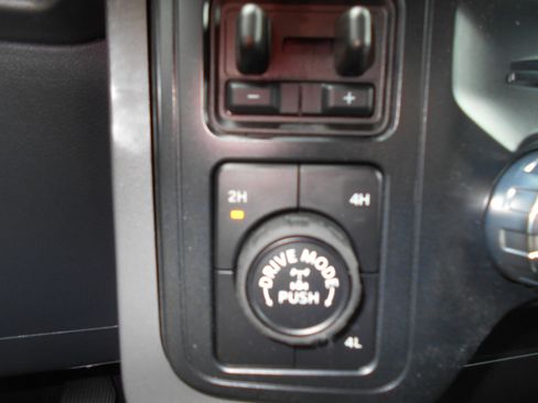 New 2026 Ford F150 XLT w/ FX4 Off-Road Package image 42