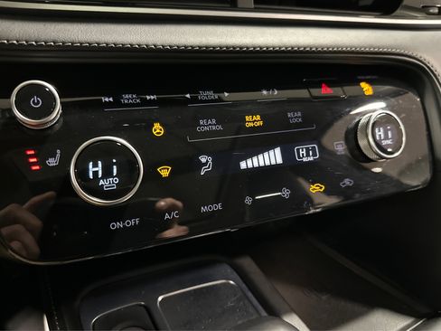Used 2024 INFINITI QX60 Luxe AWD/4WD image 31
