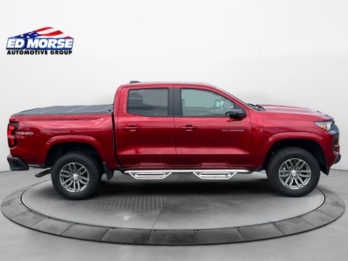 Certified 2023 Chevrolet Colorado LT w/ LT Convenience Package II AWD/4WD image 6