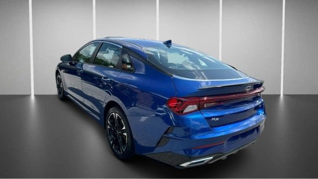 Used 2021 Kia K5 GT-Line FWD image 4