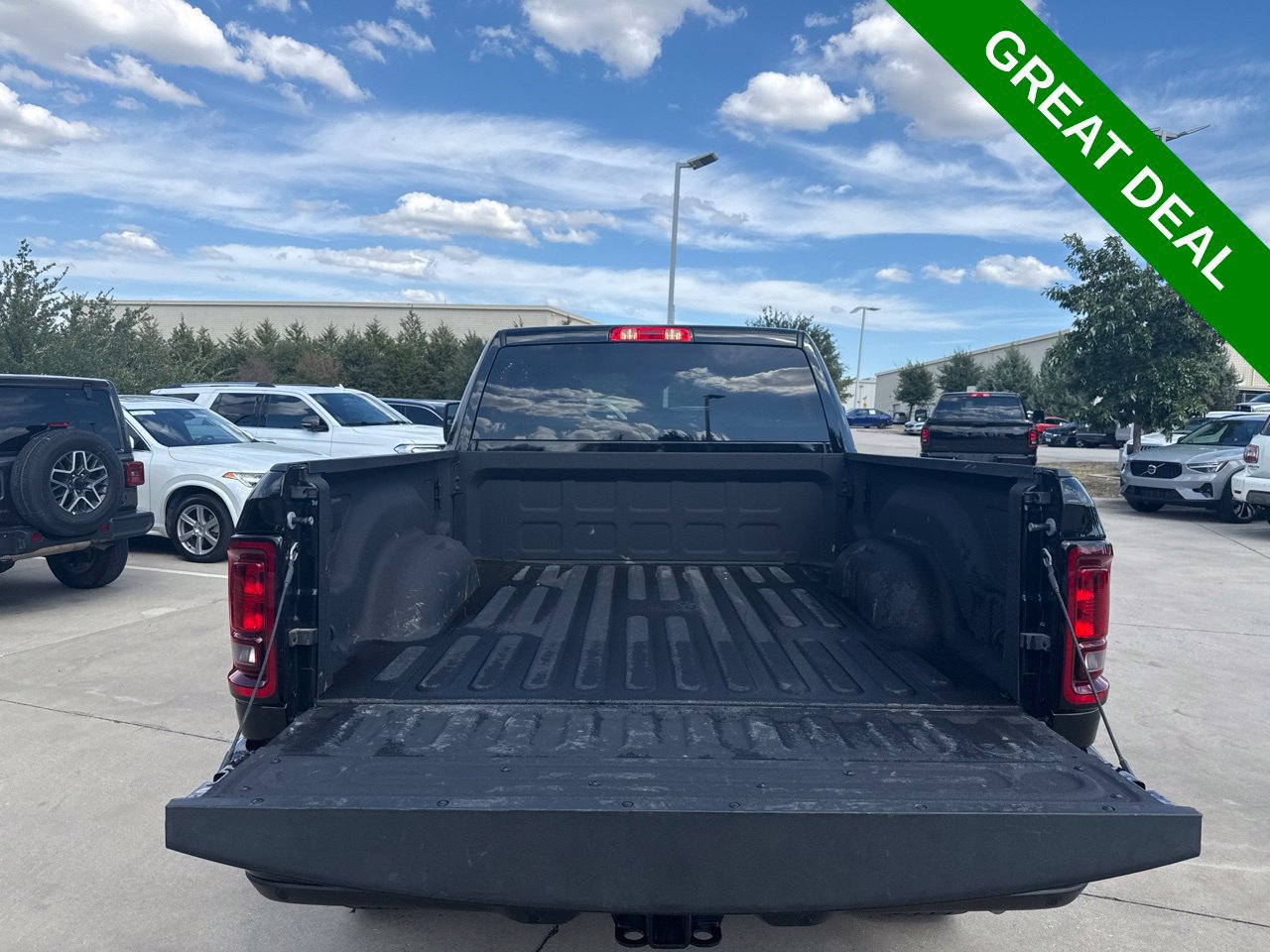 Used 2026 RAM 2500 Big Horn AWD/4WD image 10
