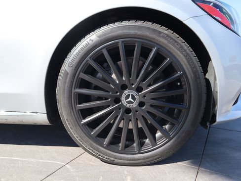 Used 2020 Mercedes-Benz C 300 Sedan image 31