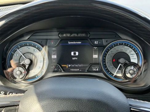 Used 2022 RAM 1500 Limited w/ Body-Colour Bumper Group AWD/4WD image 18