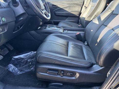 Used 2022 Honda Passport TrailSport image 6