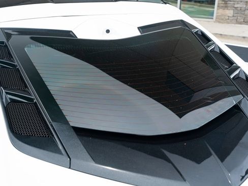 Used 2020 Chevrolet Corvette Stingray Preferred Cpe w/ 2LT Preferred Equipment Group RWD image 20