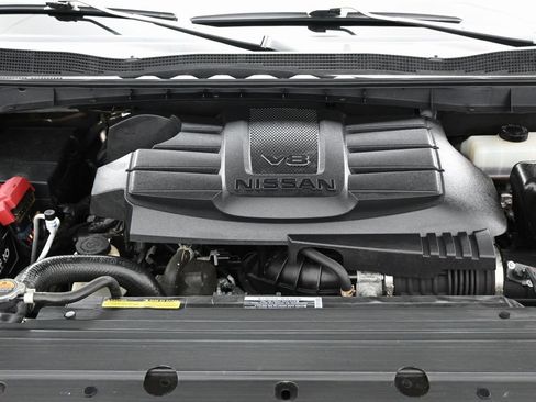Used 2023 Nissan Titan SV image 36