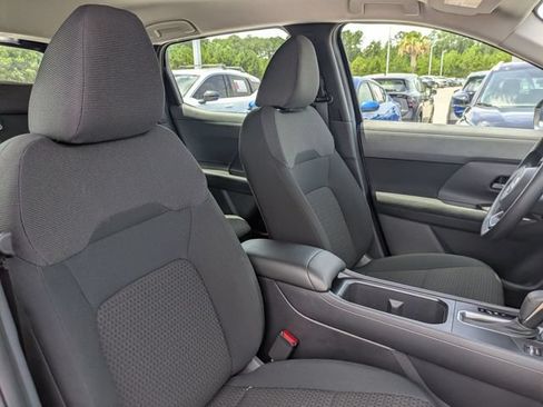 Used 2025 Nissan Kicks S w/ Charging Package FWD image 36