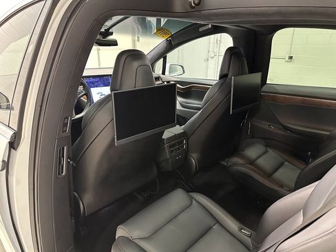 Used 2019 Tesla Model X Long Range AWD/4WD image 21