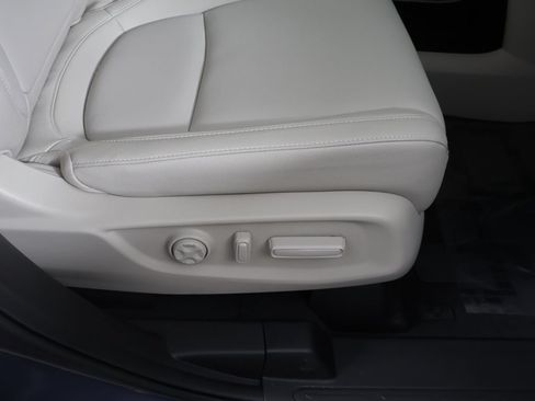Certified 2026 Honda Odyssey EX-L image 32