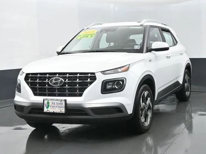 Used 2025 Hyundai Venue SEL