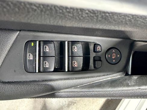 Used 2020 BMW 530i xDrive w/ Convenience Package AWD/4WD image 33