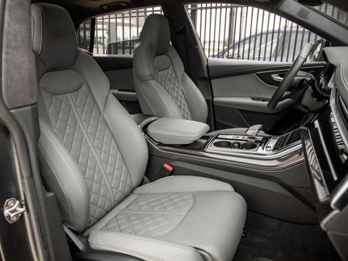 Used 2023 Audi SQ8 Premium Plus AWD/4WD image 44