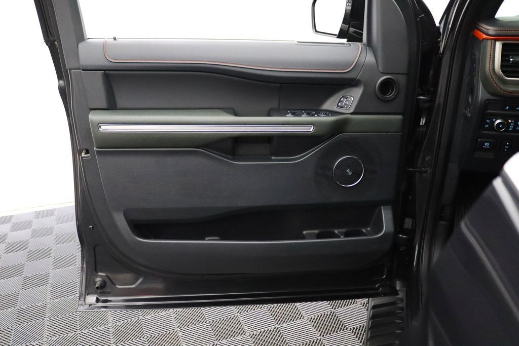 Used 2022 Ford Expedition Timberline AWD/4WD image 19