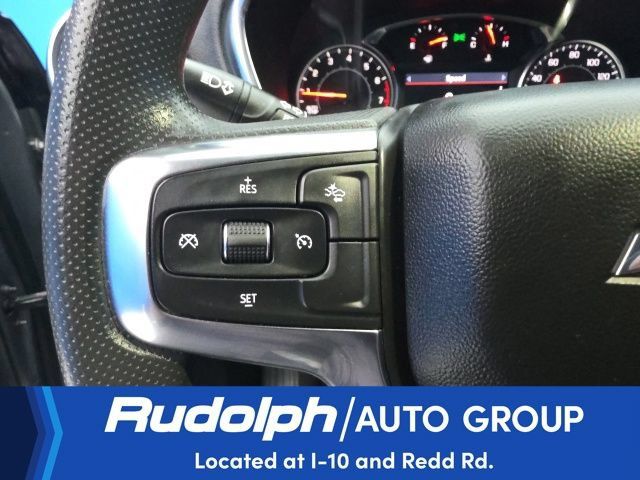 Used 2025 Chevrolet Blazer LT FWD image 19