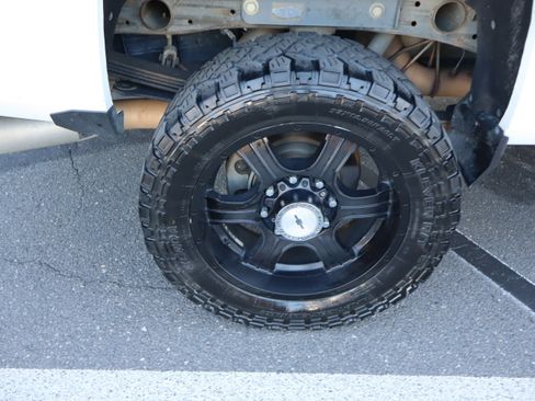 Used 2019 Chevrolet Silverado 2500 High Country w/ Duramax Plus Package AWD/4WD image 42