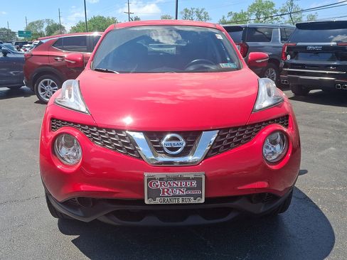 Used 2016 Nissan Juke SV w/ Technology Package AWD/4WD image 2