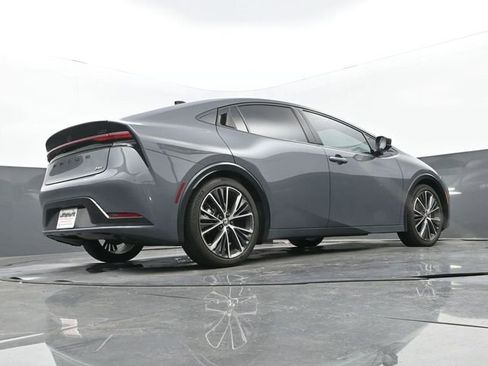Used 2024 Toyota Prius Limited FWD image 11