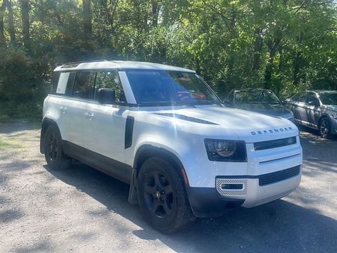 Used 2022 Land Rover Defender 110 S AWD/4WD image 10