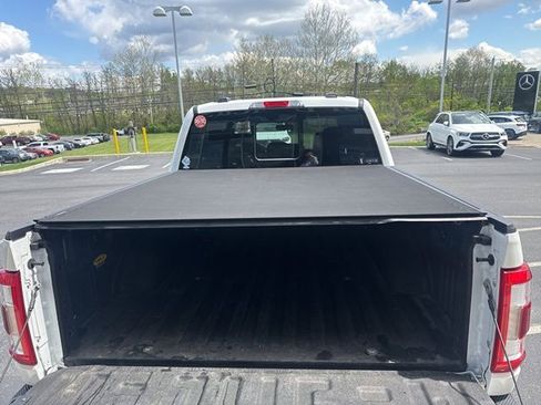 Used 2022 Ford F150 Lariat w/ Equipment Group 502A High AWD/4WD image 5