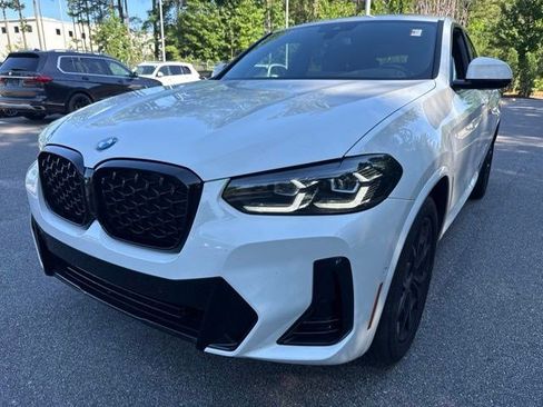 Used 2024 BMW X4 xDrive30i w/ Premium Package AWD/4WD image 1