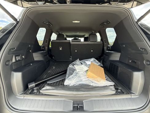 New 2026 Lexus LX 700h Overtrail AWD/4WD image 13