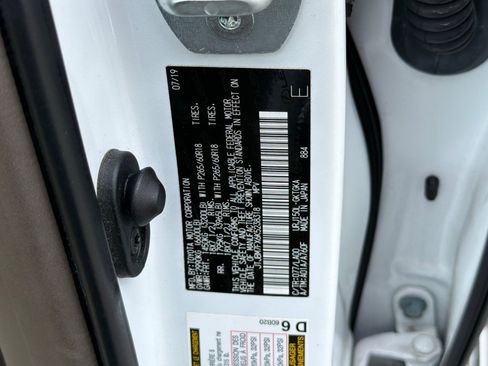 Used 2019 Lexus GX 460 Premium w/ Premium Package AWD/4WD image 40