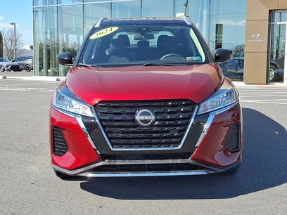 Used 2024 Nissan Kicks SV