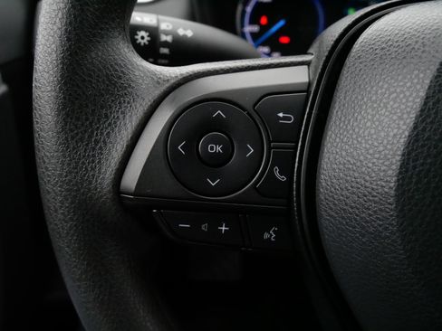 Used 2025 Toyota RAV4 LE image 26