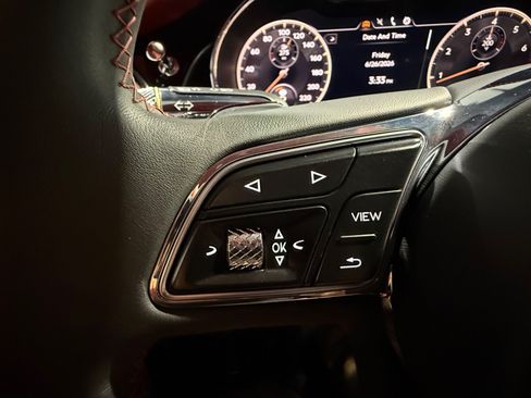 Used 2024 Bentley Flying Spur V8 AWD/4WD image 39