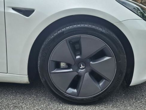 Used 2023 Tesla Model 3 Standard Range RWD image 16