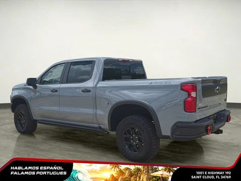Used 2025 Chevrolet Silverado 1500 ZR2 w/ ZR2 Bison Edition AWD/4WD image 4