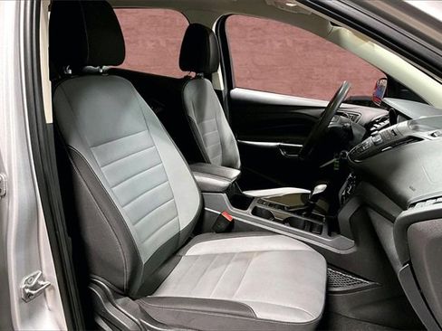 Used 2017 Ford Escape S image 25