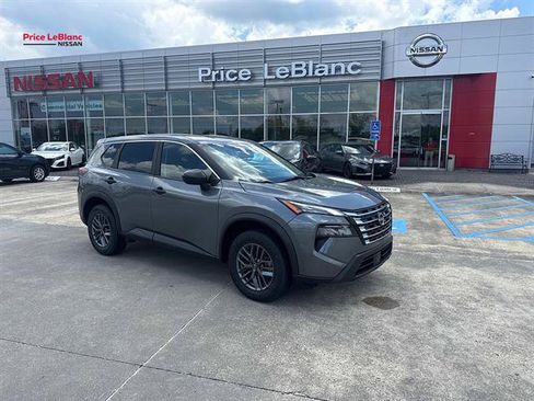 Used 2024 Nissan Rogue S FWD image 1