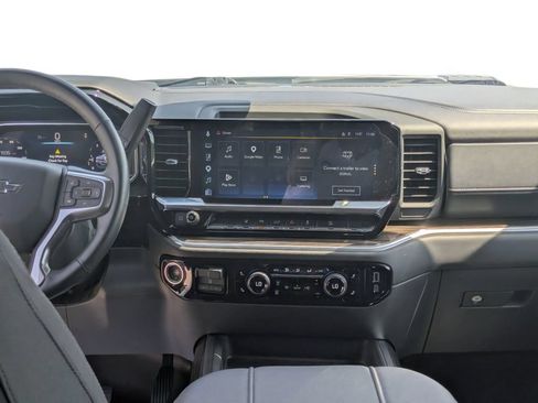 Used 2025 Chevrolet Silverado 2500 LT w/ Trail Boss Package AWD/4WD image 68