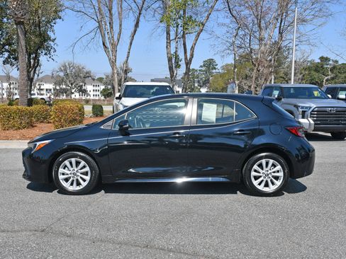 Certified 2023 Toyota Corolla SE image 2