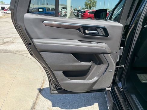 New 2026 Chevrolet Tahoe Premier w/ Sun And Tow Package AWD/4WD image 22