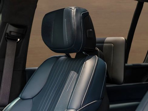 New 2025 Cadillac Escalade IQ Sport 2 AWD/4WD image 11