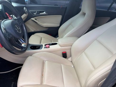 Used 2018 Mercedes-Benz CLA 250 image 10