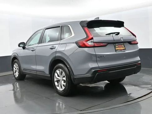 Used 2024 Honda CR-V LX image 9