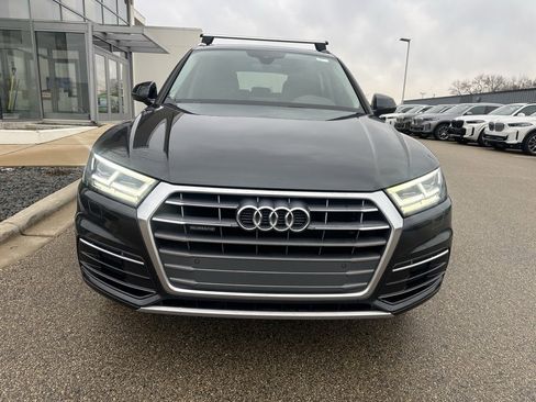 Used 2019 Audi Q5 2.0T Premium Plus w/ Premium Plus Package image 2