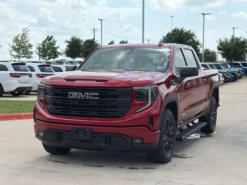 Used 2024 GMC Sierra 1500 Elevation RWD image 3