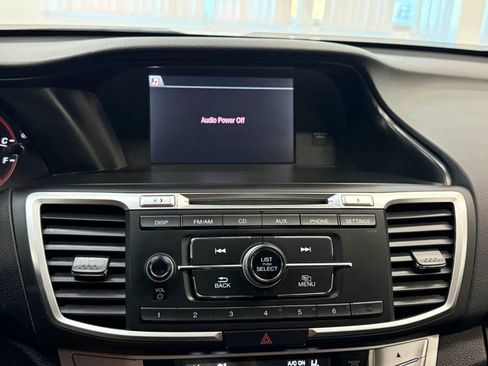 Used 2015 Honda Accord Sport image 31