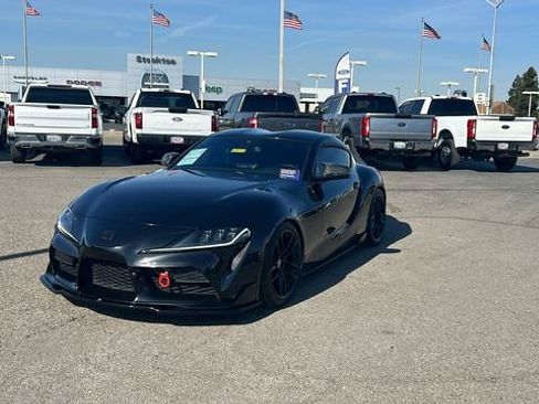 Used 2020 Toyota Supra Launch Edition w/ Driver Assist Package image 8