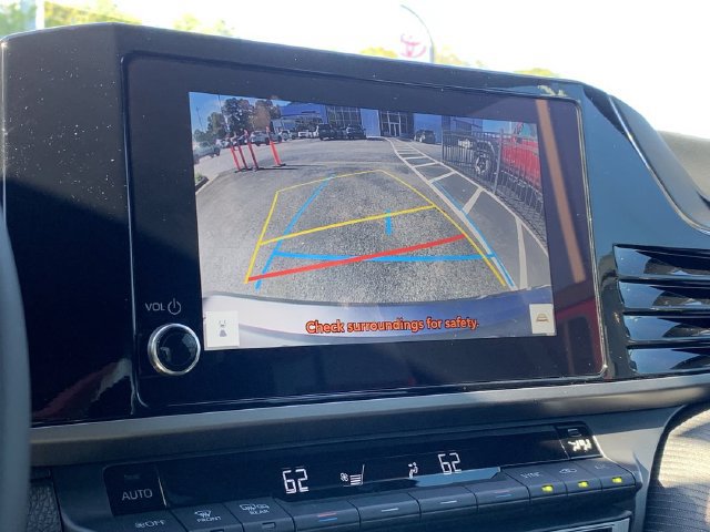 Used 2026 Toyota Camry SE FWD image 22
