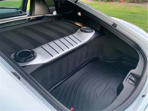 Used 2016 Porsche Cayman GT4 image 19