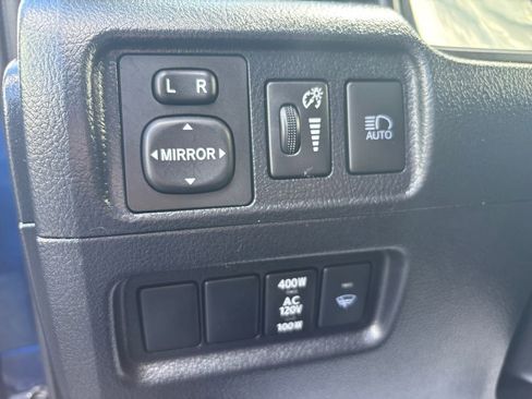 Used 2024 Toyota 4Runner SR5 Premium w/ Moonroof Package AWD/4WD image 19
