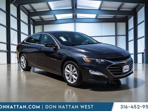 Used 2023 Chevrolet Malibu LT FWD image 30
