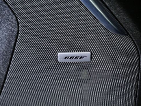 Used 2022 GMC Yukon XL Denali image 29