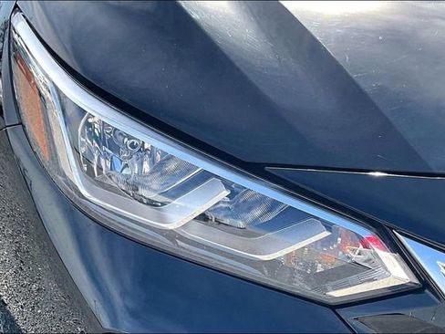 Used 2022 Nissan Sentra SV w/ All-Weather Package image 29